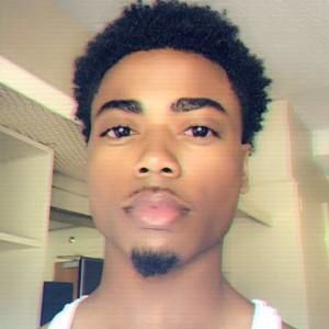 Meet your Posher, Maxwell